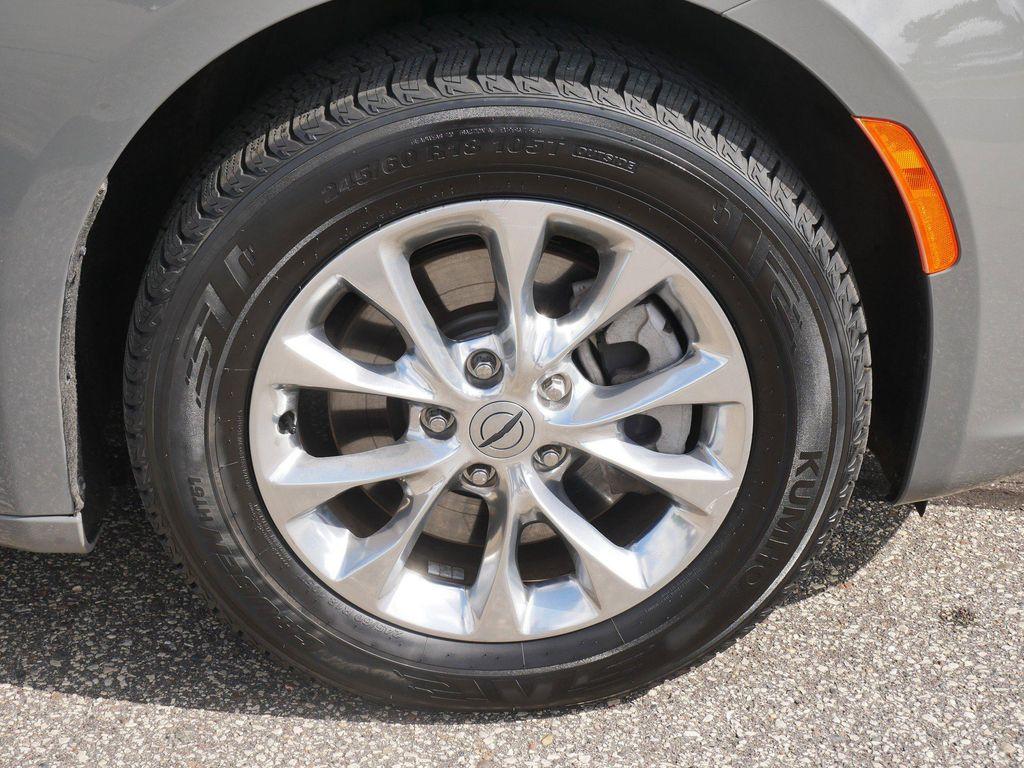 used 2022 Chrysler Pacifica car, priced at $31,982