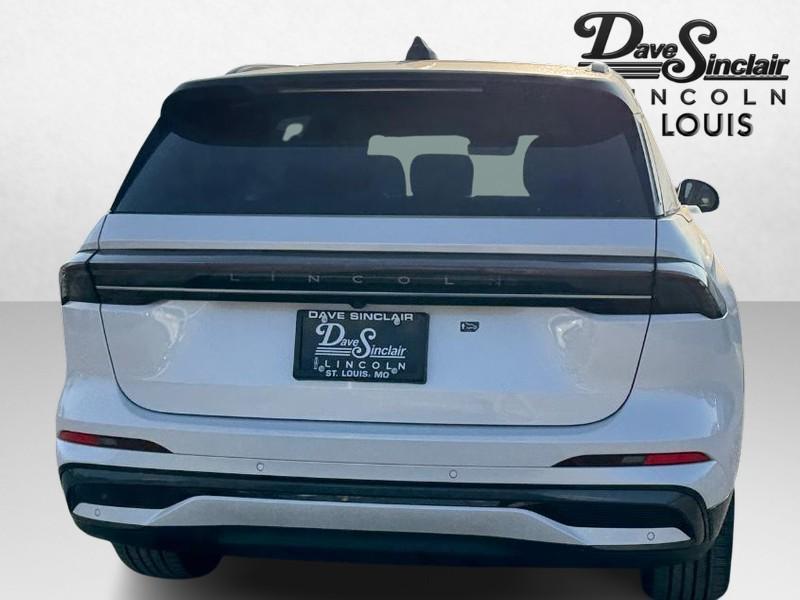 new 2025 Lincoln Nautilus car, priced at $67,645