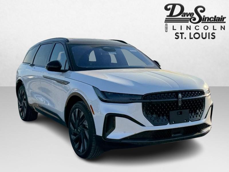 new 2025 Lincoln Nautilus car, priced at $72,010