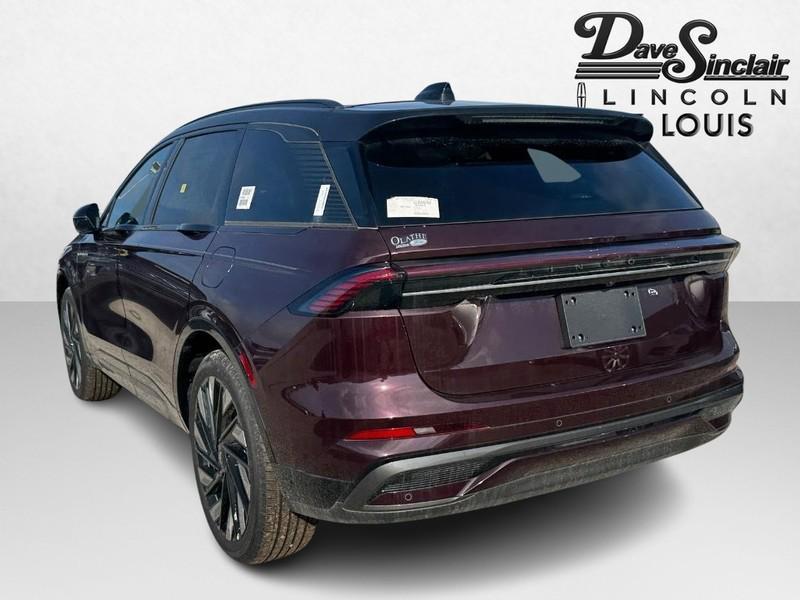 new 2025 Lincoln Nautilus car, priced at $68,455