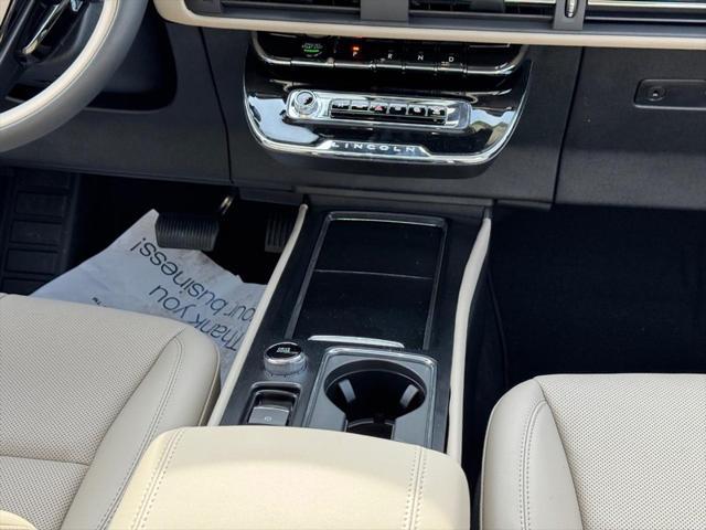 new 2025 Lincoln Corsair car, priced at $54,283