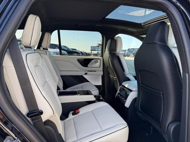 new 2025 Lincoln Aviator car, priced at $92,520