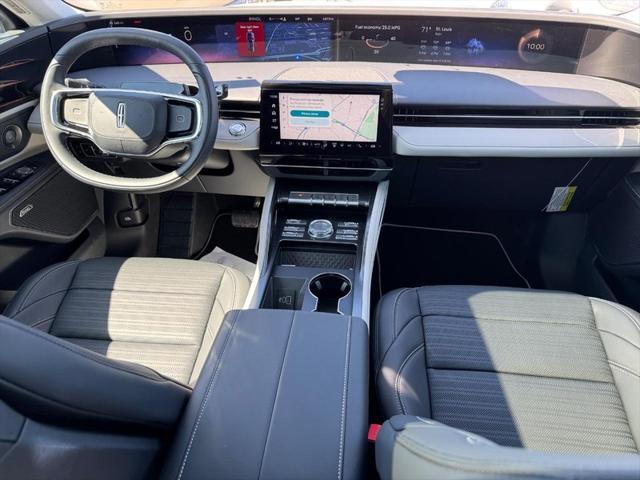 new 2025 Lincoln Nautilus car, priced at $60,181