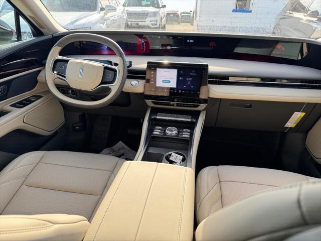 new 2025 Lincoln Nautilus car, priced at $51,096