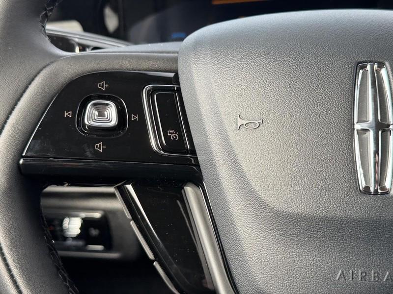 new 2025 Lincoln Corsair car, priced at $38,944