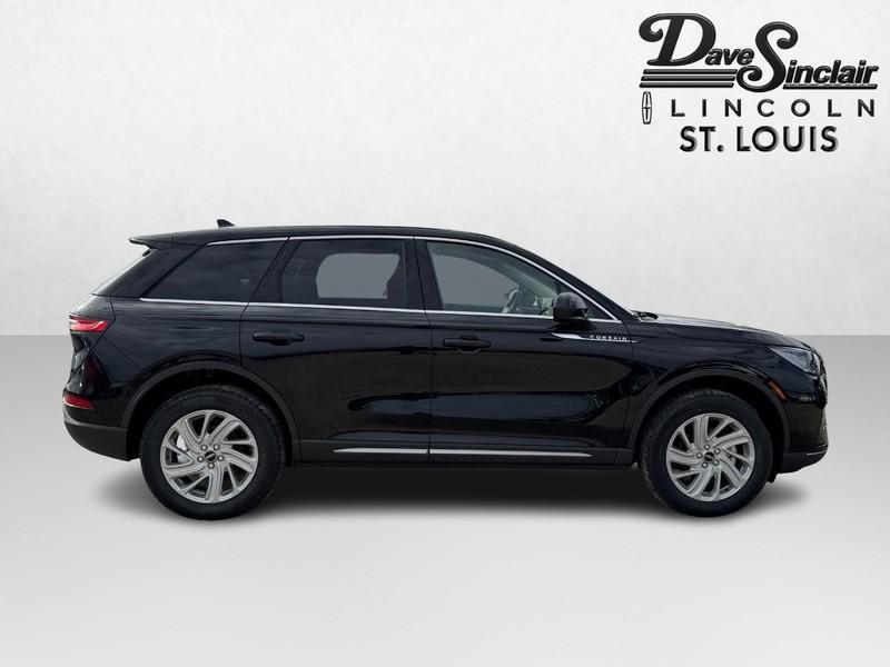 new 2025 Lincoln Corsair car, priced at $38,944
