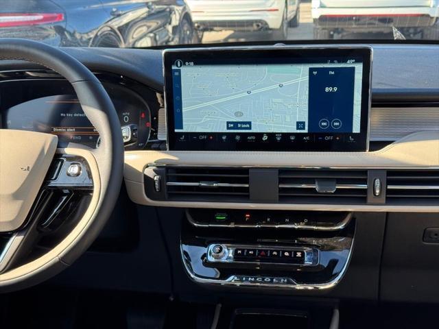 new 2025 Lincoln Corsair car, priced at $45,670