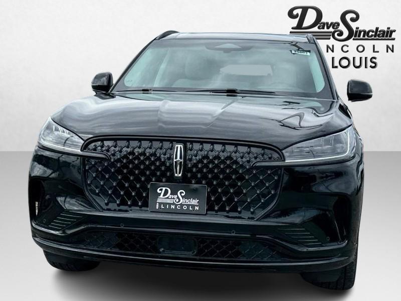 new 2025 Lincoln Aviator car, priced at $70,690