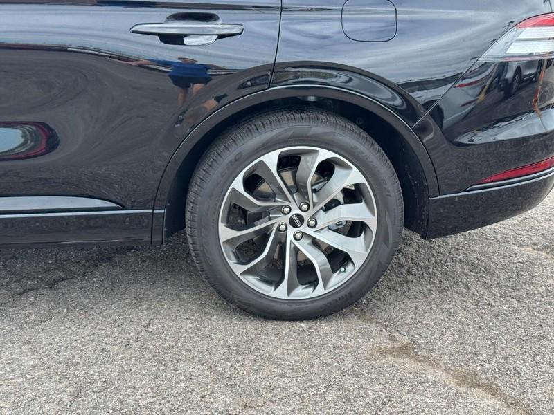 new 2025 Lincoln Aviator car, priced at $70,690