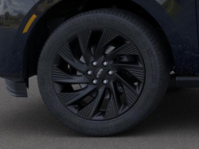 new 2025 Lincoln Navigator car, priced at $109,145