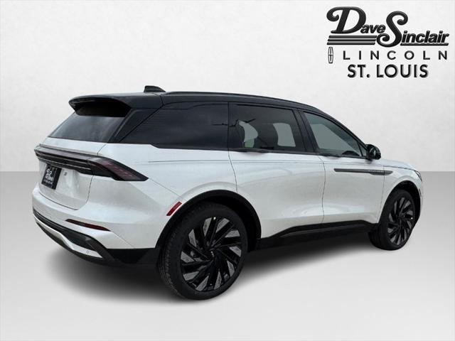 new 2025 Lincoln Nautilus car, priced at $64,130