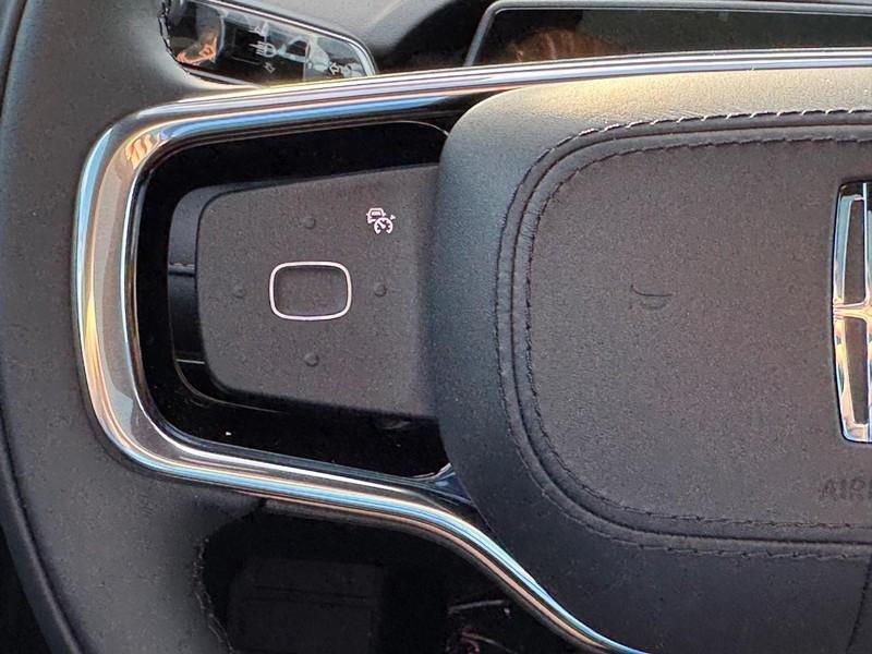 new 2025 Lincoln Nautilus car, priced at $70,095