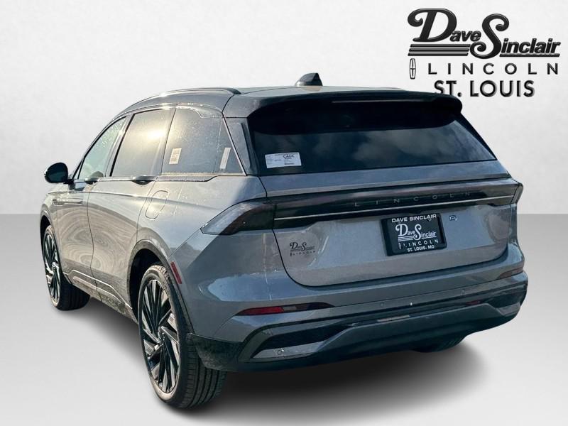 new 2025 Lincoln Nautilus car, priced at $70,095