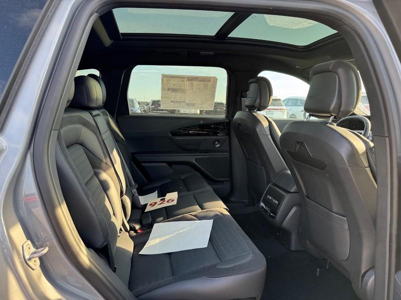 new 2025 Lincoln Nautilus car, priced at $70,095