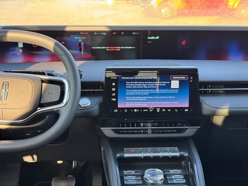 new 2026 Lincoln Nautilus car