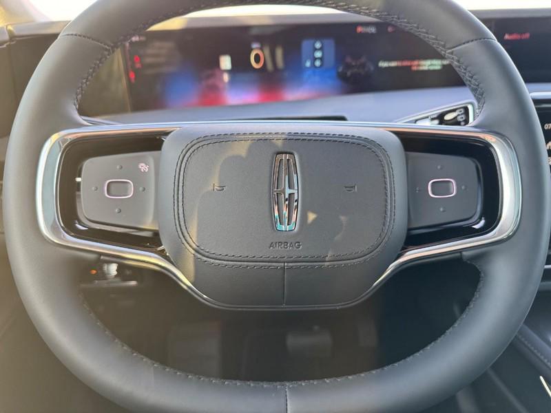 new 2026 Lincoln Nautilus car