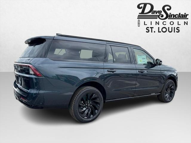 new 2025 Lincoln Navigator car, priced at $108,975