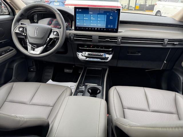 new 2025 Lincoln Corsair car, priced at $43,430