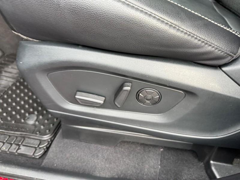 used 2022 Ford Explorer car, priced at $43,587