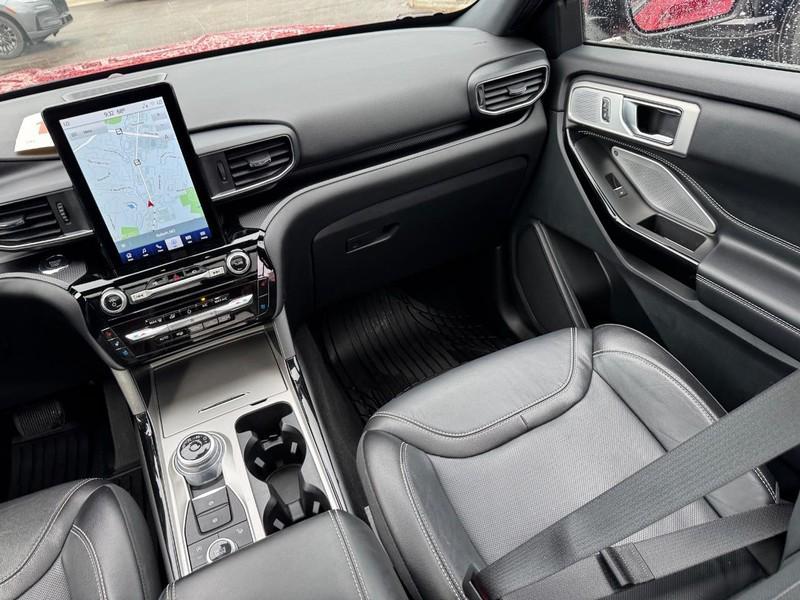 used 2022 Ford Explorer car, priced at $43,587