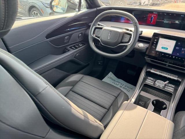 new 2025 Lincoln Nautilus car, priced at $60,391