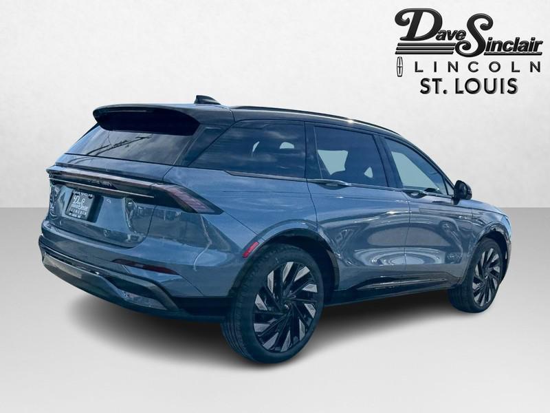 new 2025 Lincoln Nautilus car, priced at $66,455