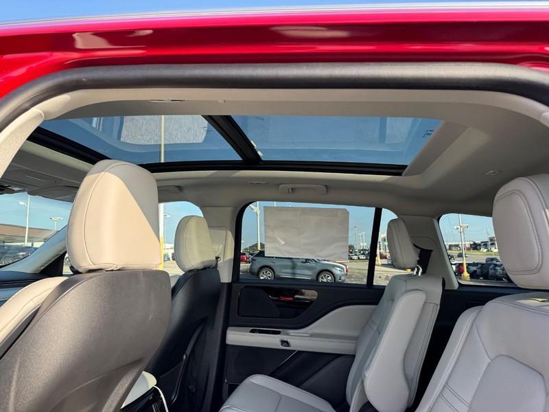 new 2025 Lincoln Aviator car, priced at $64,440