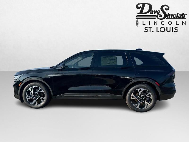 new 2025 Lincoln Nautilus car, priced at $56,735