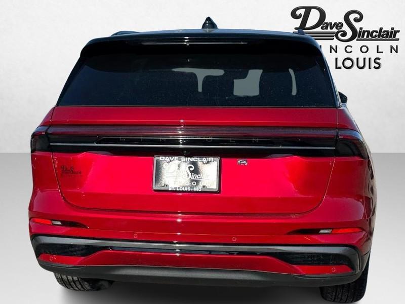 new 2025 Lincoln Nautilus car, priced at $66,455