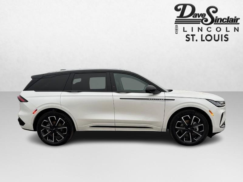 new 2026 Lincoln Nautilus car