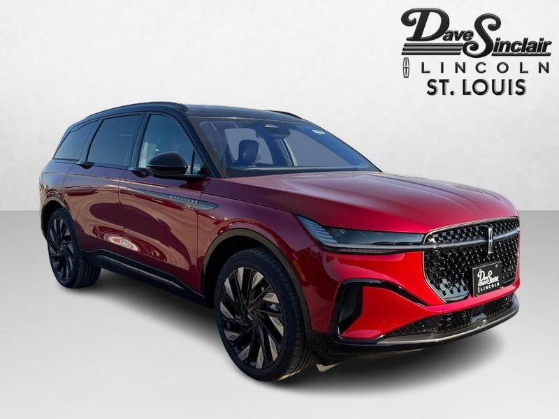 new 2025 Lincoln Nautilus car, priced at $67,645