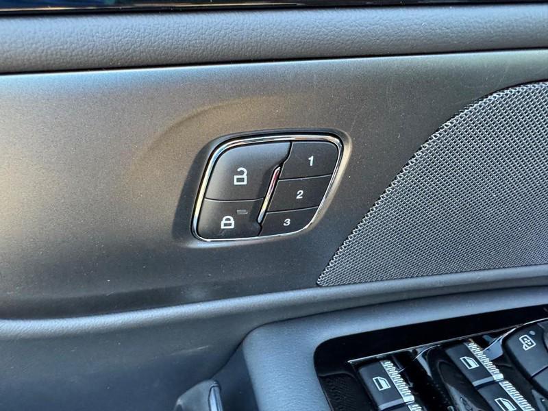 new 2025 Lincoln Nautilus car, priced at $67,645