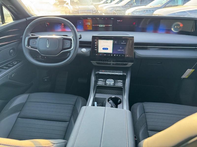 new 2025 Lincoln Nautilus car, priced at $67,645