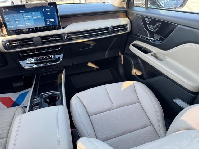 new 2025 Lincoln Corsair car, priced at $61,000