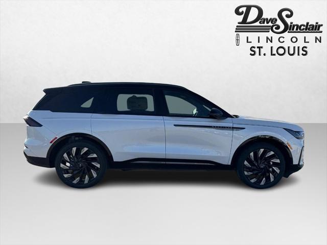 new 2025 Lincoln Nautilus car, priced at $62,071
