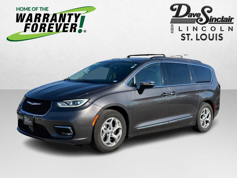 used 2023 Chrysler Pacifica car, priced at $25,920