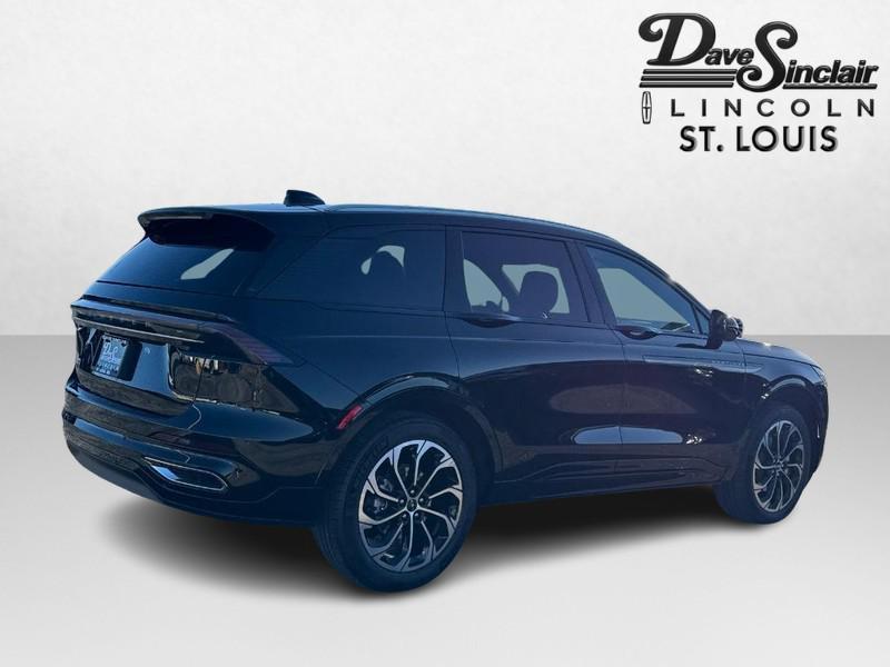 new 2026 Lincoln Nautilus car