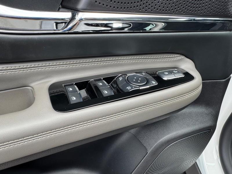 new 2025 Lincoln Corsair car, priced at $62,250