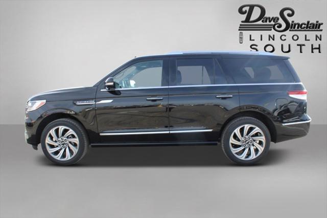 new 2023 Lincoln Navigator car, priced at $86,583