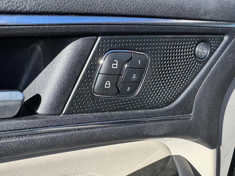 used 2019 Ford Edge car, priced at $15,549