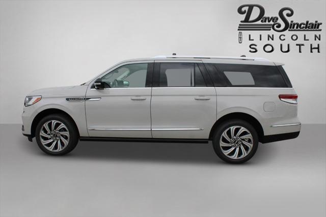 new 2023 Lincoln Navigator car, priced at $90,363