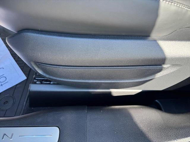 new 2025 Lincoln Corsair car, priced at $41,170