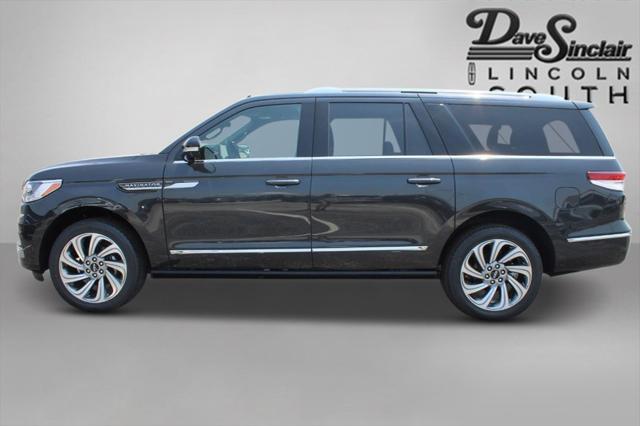 new 2023 Lincoln Navigator car, priced at $92,607