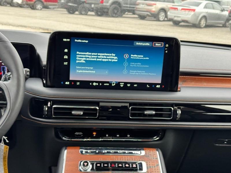 new 2026 Lincoln Aviator car