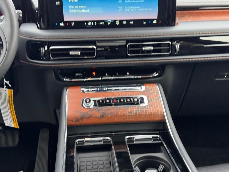 new 2026 Lincoln Aviator car