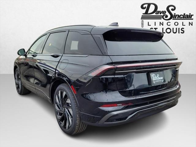 new 2025 Lincoln Nautilus car, priced at $65,280