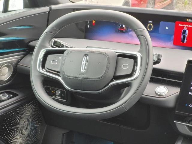 new 2025 Lincoln Nautilus car, priced at $65,280
