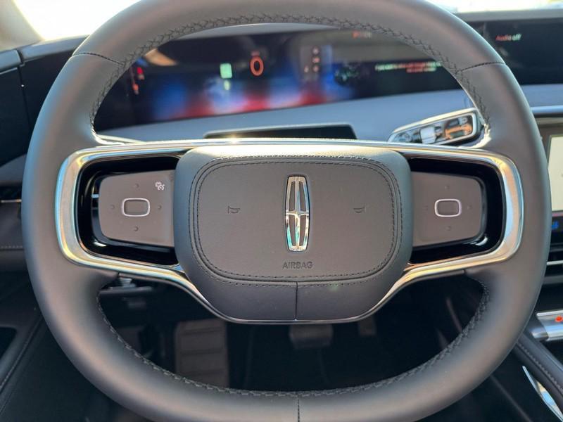 new 2026 Lincoln Nautilus car