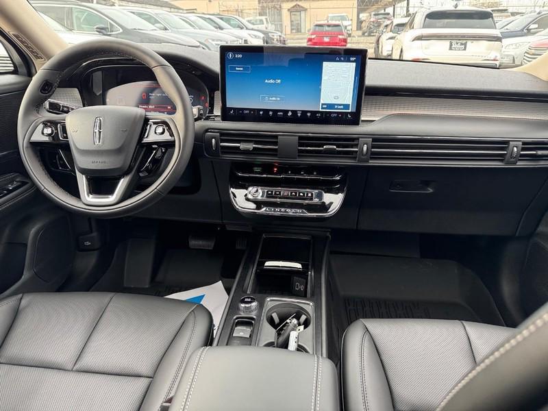 new 2025 Lincoln Corsair car, priced at $49,670