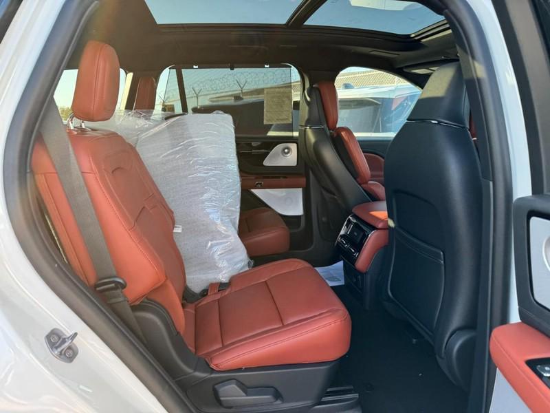 new 2025 Lincoln Aviator car, priced at $76,150